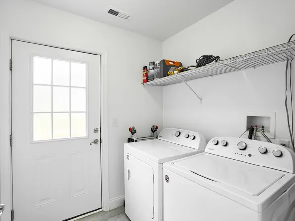 101 Quinn Hill Ln, Mars Hill, NC 28754