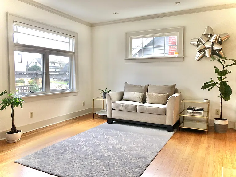 7659 Latona Ave NE — Photo 5