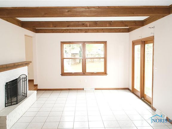 5th image of 615 Kirkshire Dr