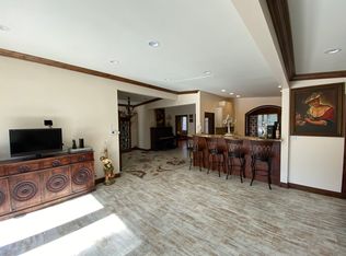 12422 Jerome St, Sun Valley, CA 91352