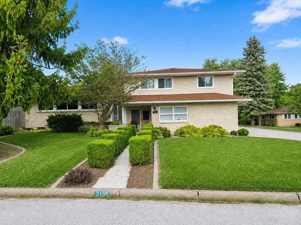 3105 11th Ave, Moline, IL 61265