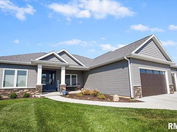 3rd image of 2813 Richardson Dr