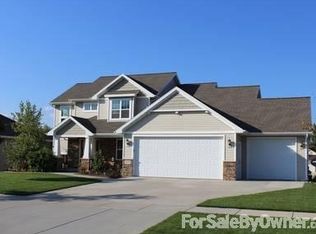 3202 Jaguar Ln, Green Bay, WI 54313