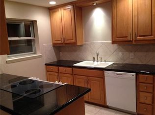 4018 Colgate Ln, Garland, TX 75042