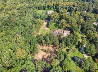 9 Lyons Farm Ct, Brewster, NY 10509