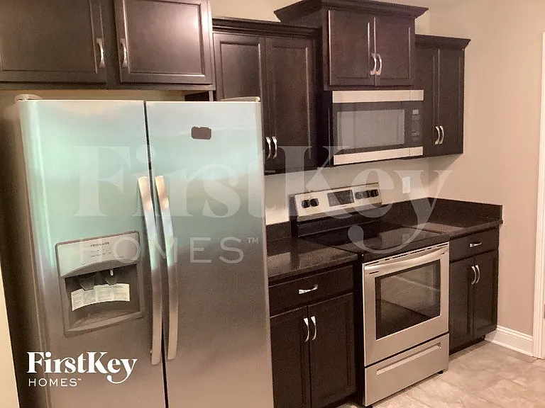 1217 Ridge Meadow Dr — Photo 6
