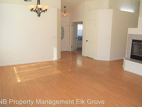3rd image of 4 Emporia Ct