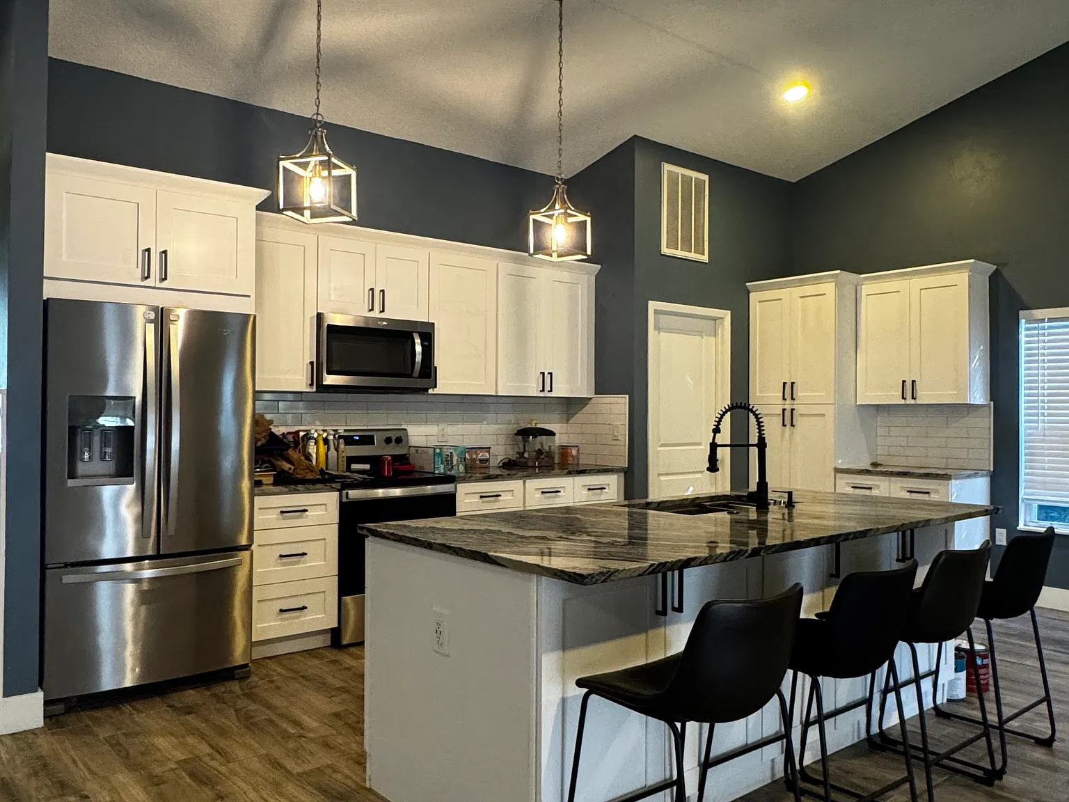 4 bed, 1764 sqft, $2,900 — Photo 4