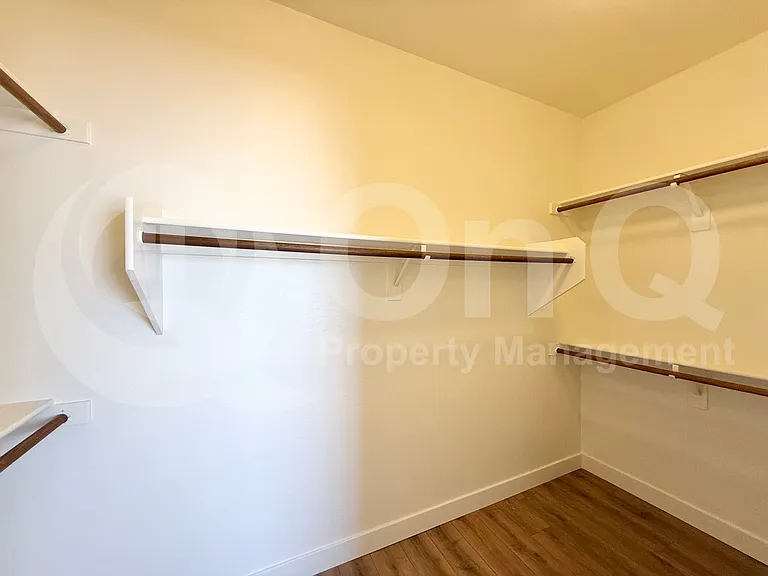 1813 S 123rd Dr — Photo 27