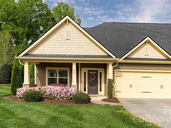 108 Damsire Ct, Mooresville, NC 28115