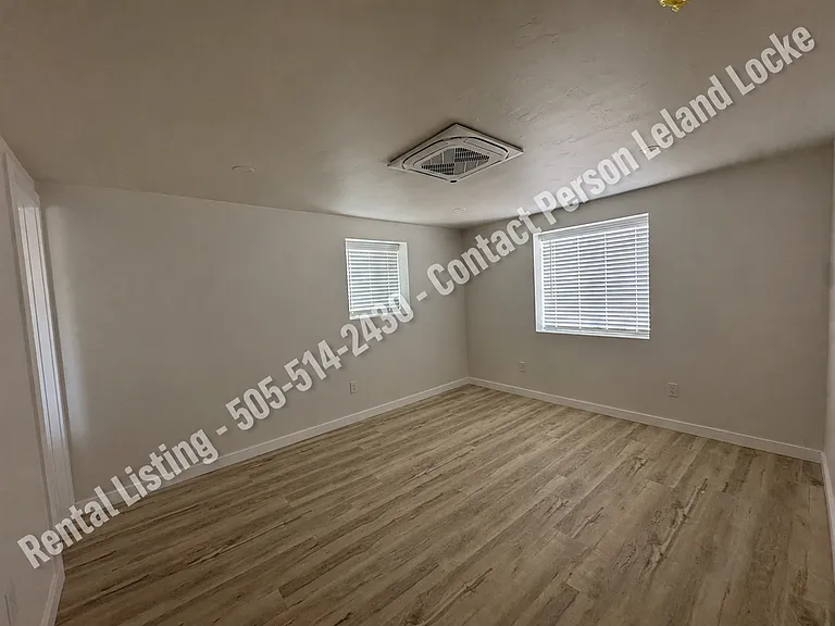 1804 Slate Ave NW — Photo 11