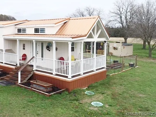 391 S Connelly School Rd, Hendrix, OK 74741