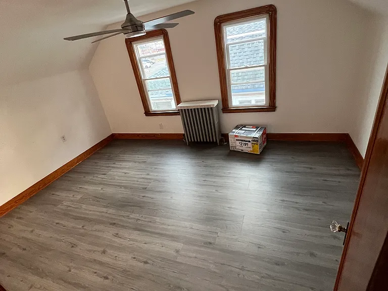 1312 Ridge Rd — Photo 4