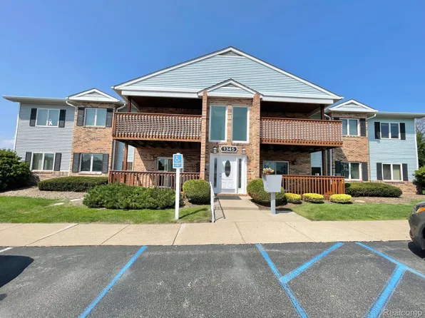 1345 Harbour Blvd APT 99, Trenton, MI 48183