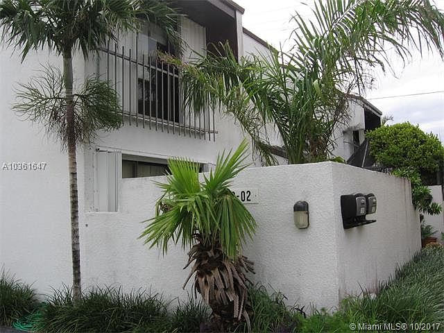 1st image of 15900 SW 91st Ct
