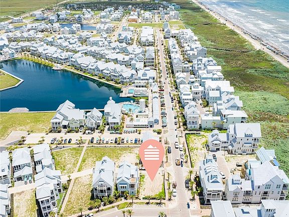 4th image of 101 S Shore Dr