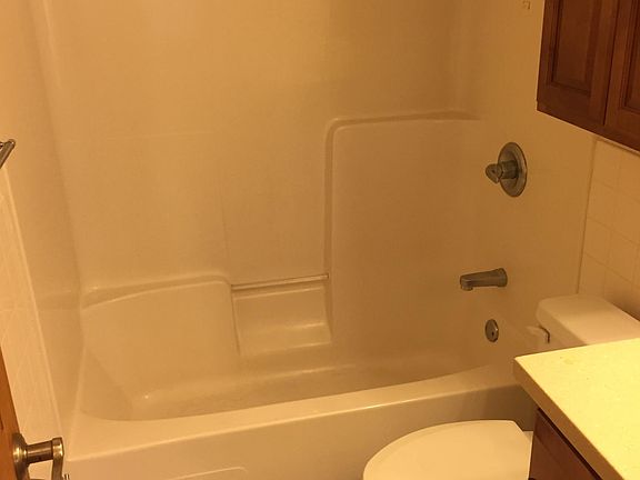 3rd image of 515 Palomar Dr