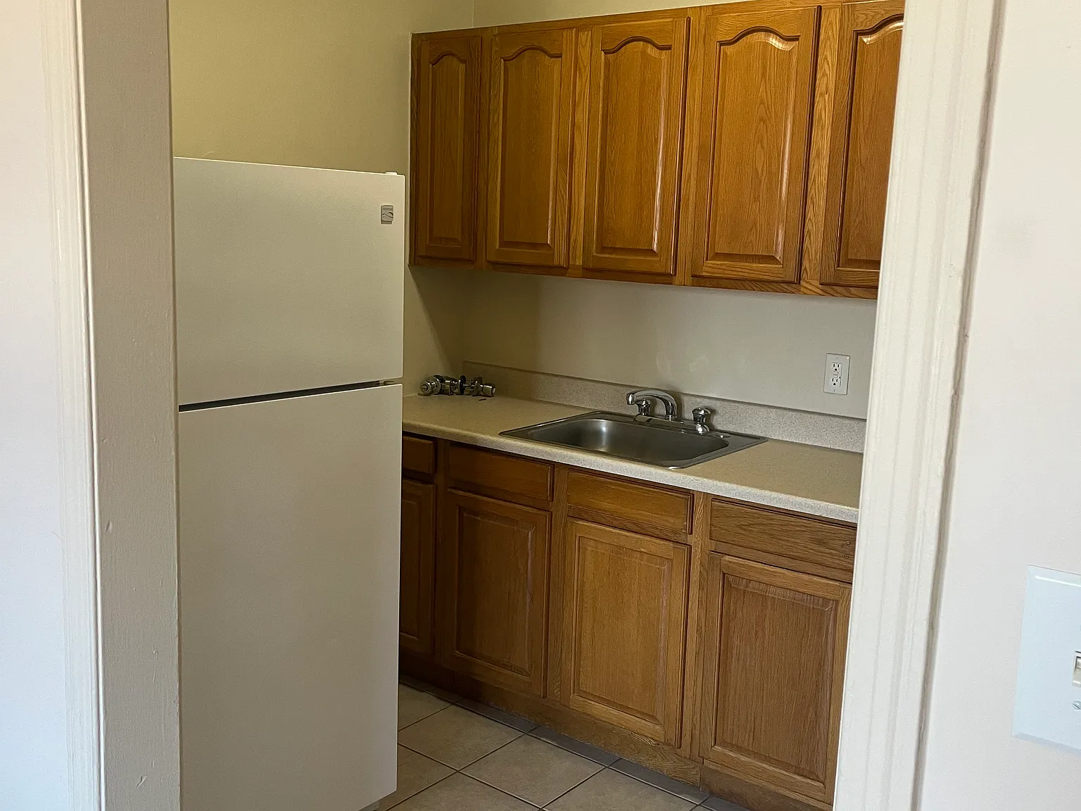 1 bed, 650 sqft, $1,225 — Photo 4