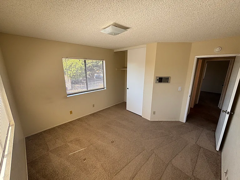 134-138 4th Ave #4 — Photo 9