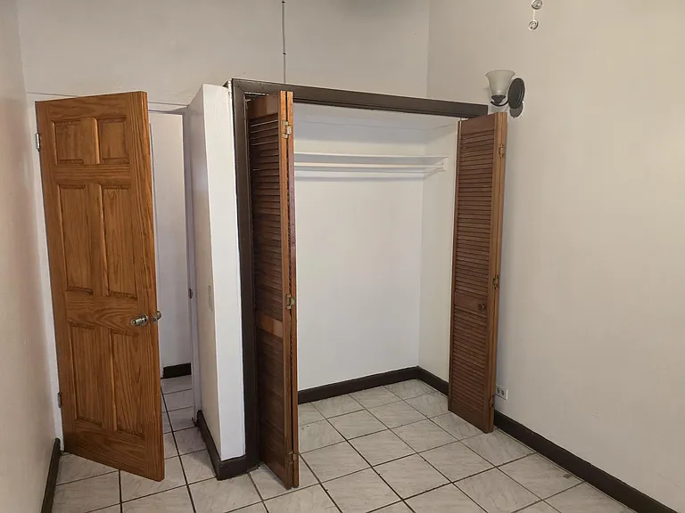 176 Golden Rock Est — Photo 19