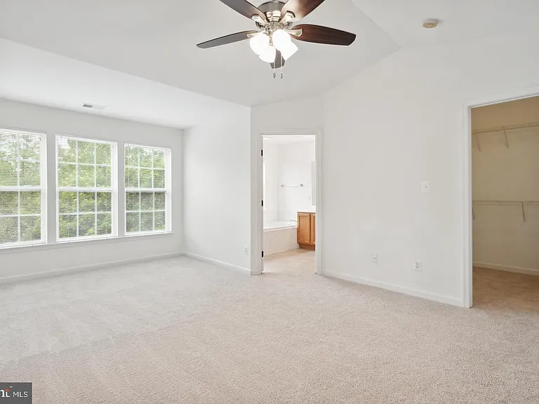 7057 Sauvage Ln — Photo 7