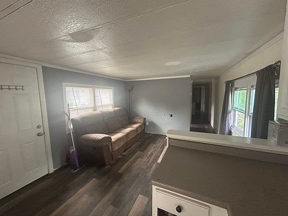 5th image of 73 Crystal Springs Way