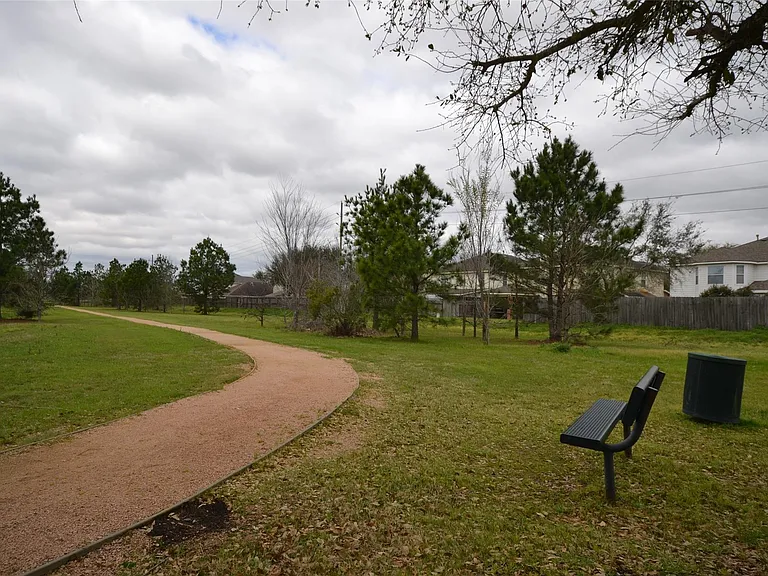 20751 Cypress Post Dr — Photo 47