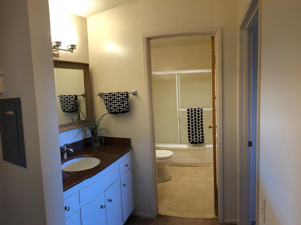 bathroom with separate vanity /sink area