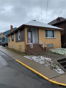 477 Oregon Ave, Rochester, PA, 15074