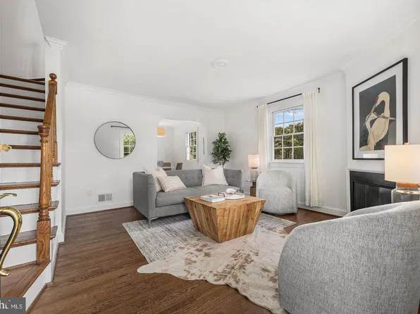 1506 Wayne St, Alexandria, VA 22301