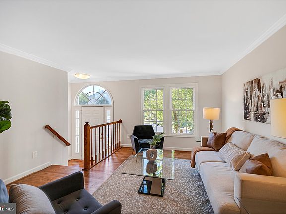 4th image of 6080 Joust Ln