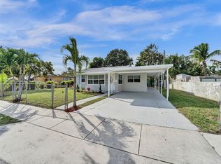 1220 S 24th Ave, Hollywood, FL 33020