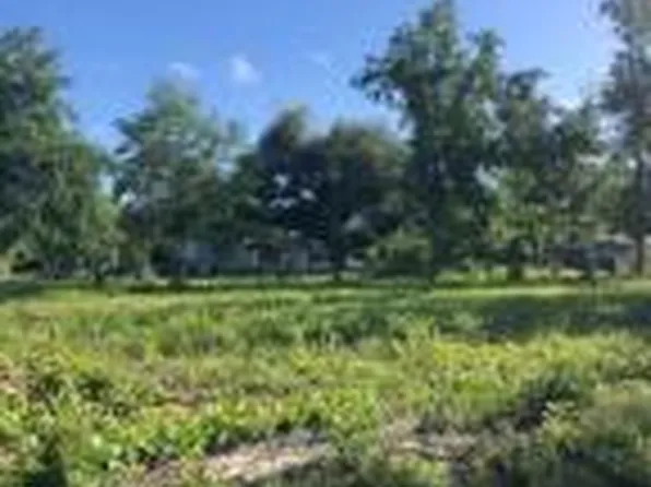 6724 Cotton Ln, Southport, FL 32409
