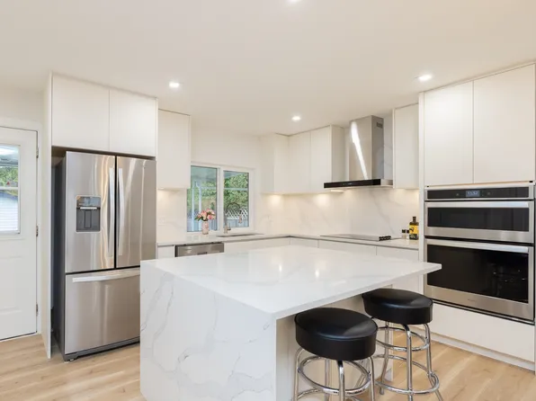 22653 Kendrick Loop, Maple Ridge, BC V2X 8Y9