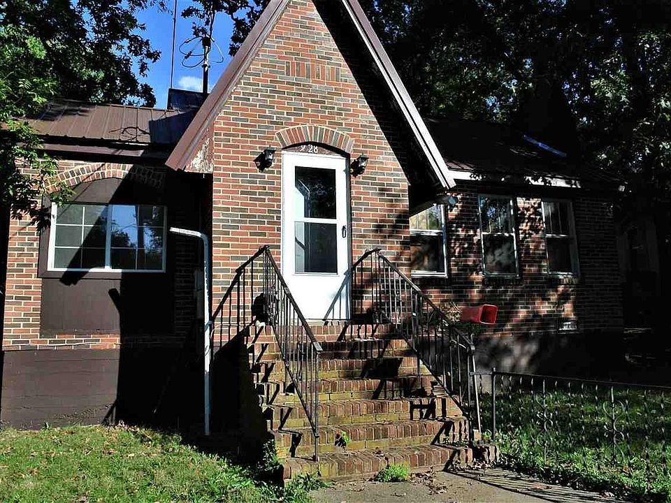 1st image of 928 Nooney St