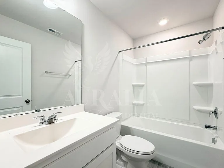 5243 Forsyth Park St — Photo 25