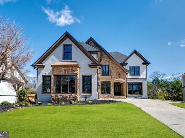 1022 Highland Village Trl, Mableton, GA 30126