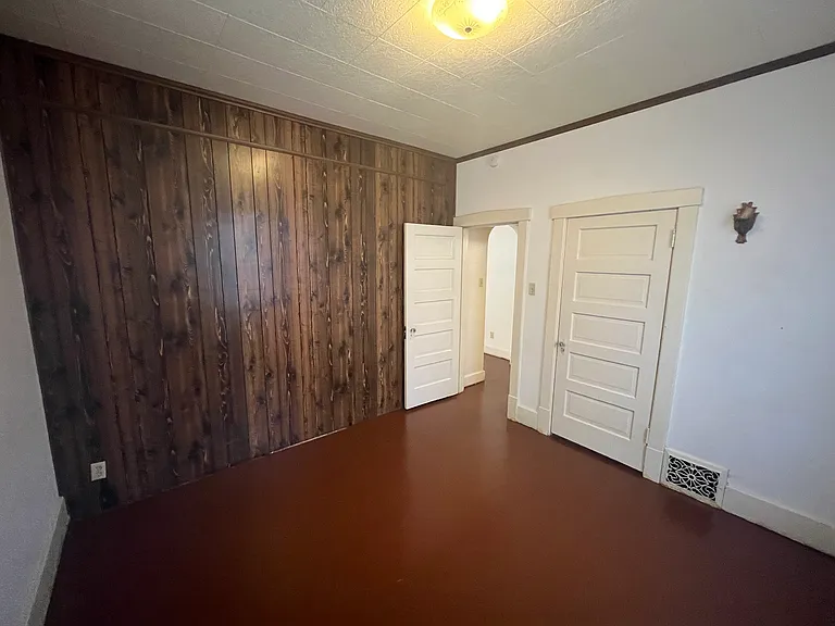 602 W Loucks Ave — Photo 16