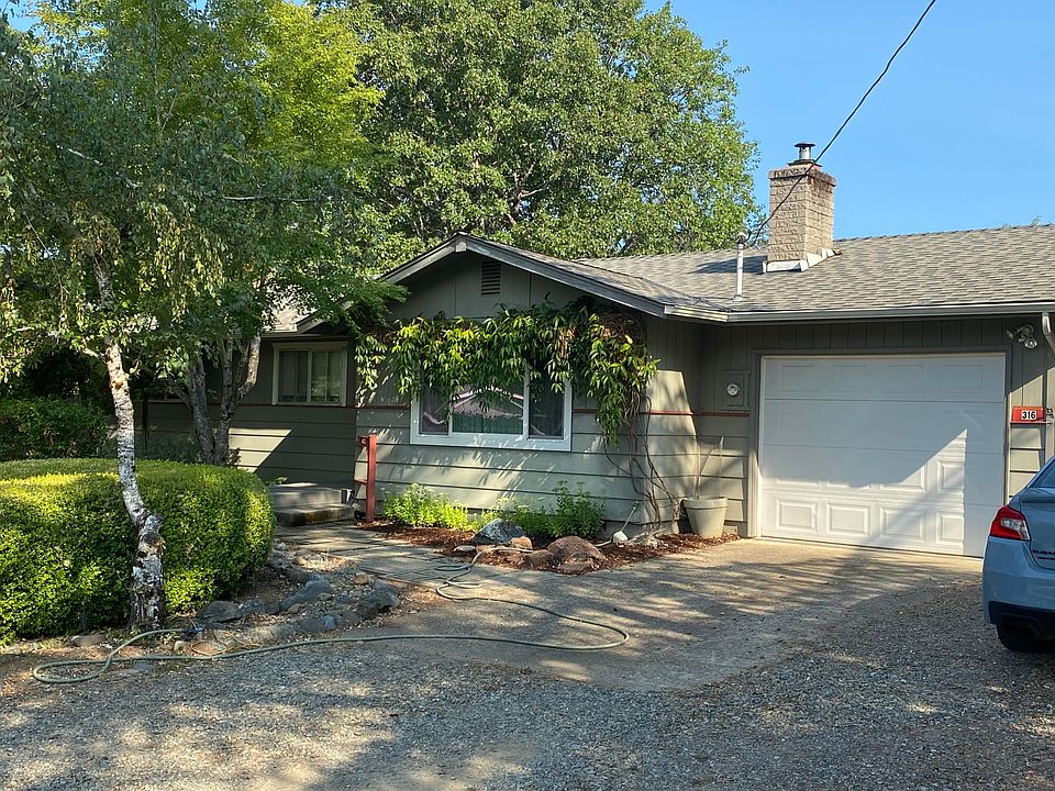 2nd image of 316 Terrace Dr
