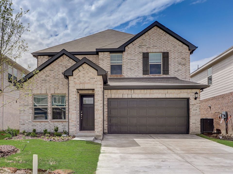 1st image of 2229 Cliff Springs Dr
