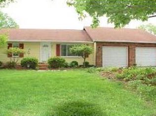 4077 S Walnut Street Pike, Bloomington, IN 47401