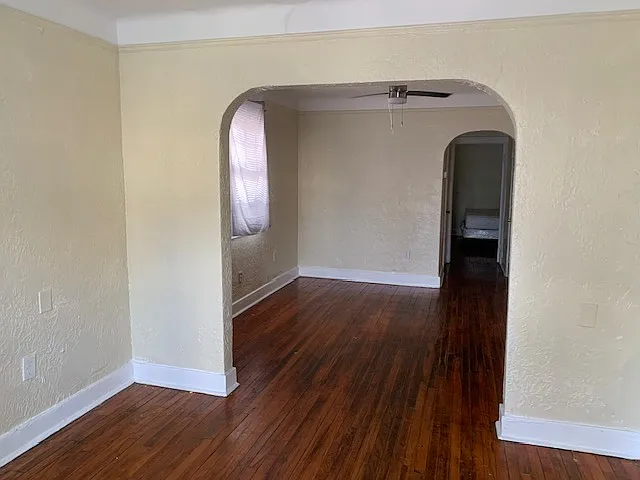 8904 Olive St — Photo 2