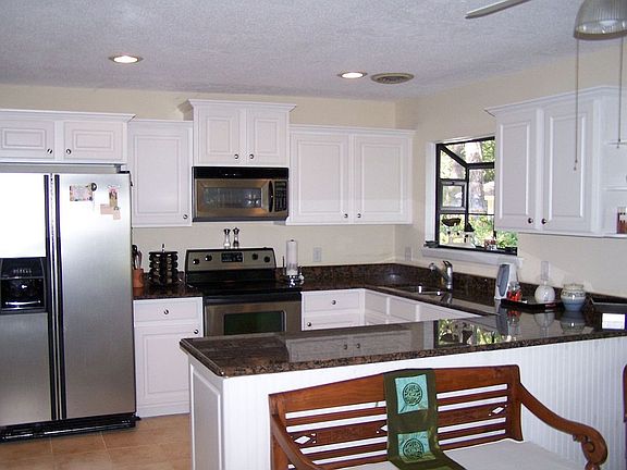 4th image of 78 Barony Cir