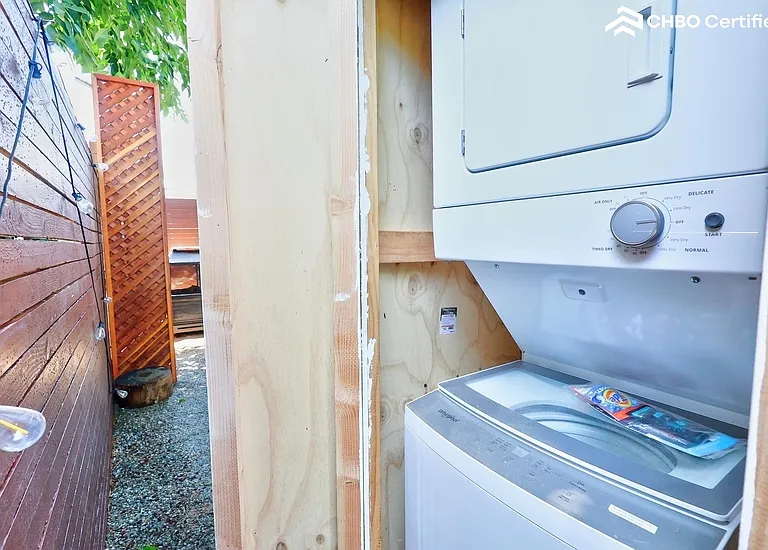 953 S Pepper St — Photo 38