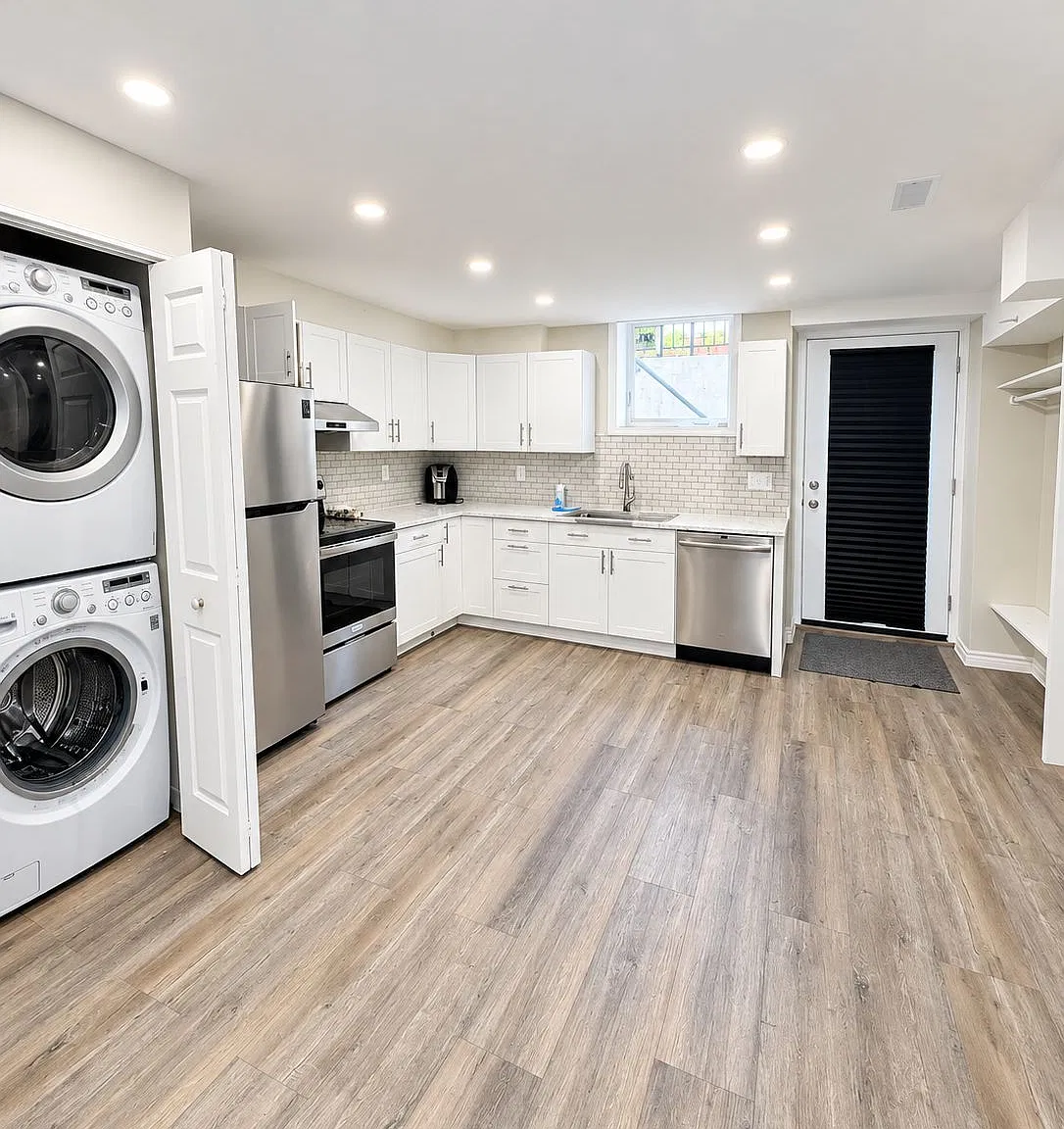 2 bed, $1,950 — Photo 4