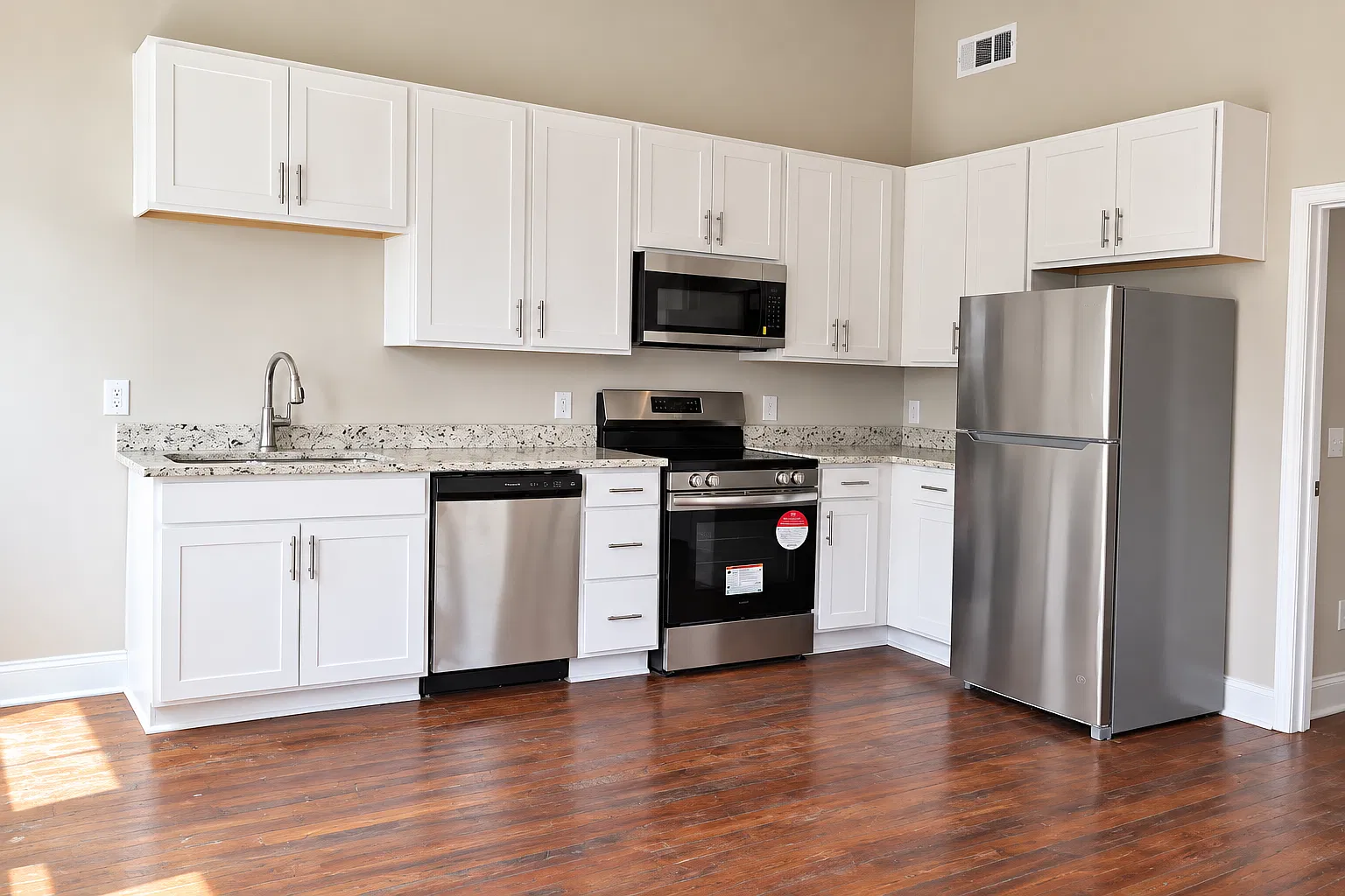 1 bed, 559 sqft, $1,395 — Photo 3