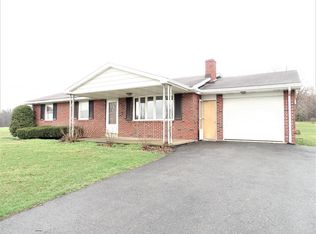 102 Stricklerstown Rd, Newmanstown, PA 17073