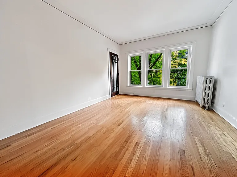 1302 W Rosemont Ave #2 — Photo 6