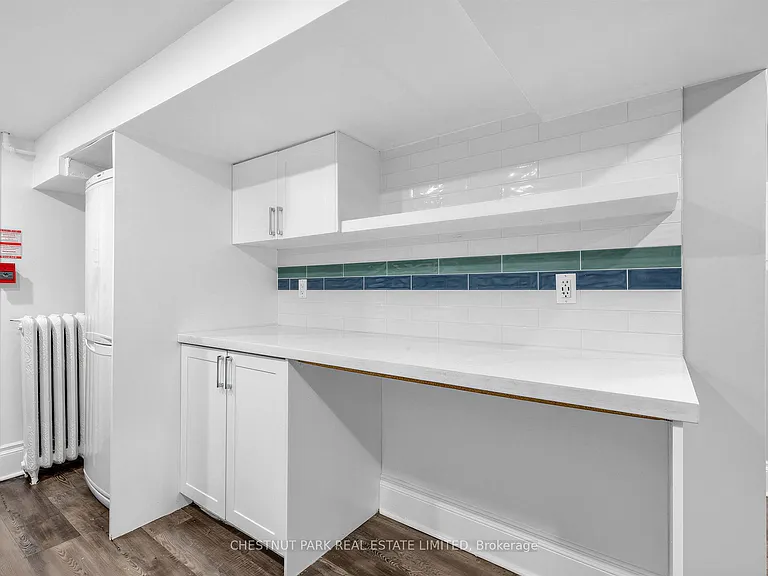 1 Kingswood Rd #R — Photo 21