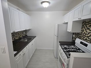 (Undisclosed Address), Bronx, NY 10472
